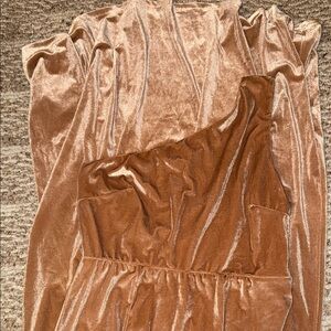 One-Shoulder‎ Long Velvet Dress